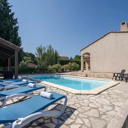 Luxurious In With Private Pool Villa Oupia
