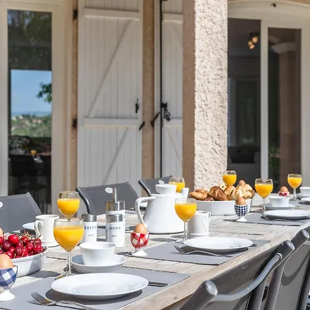 Luxurious In With Private Pool Villa *