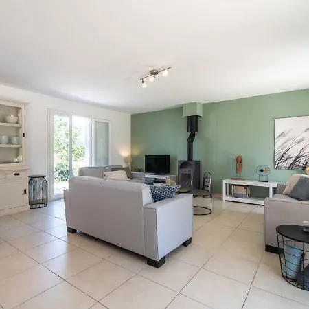 Villa Luxurious In With Private Pool Oupia
